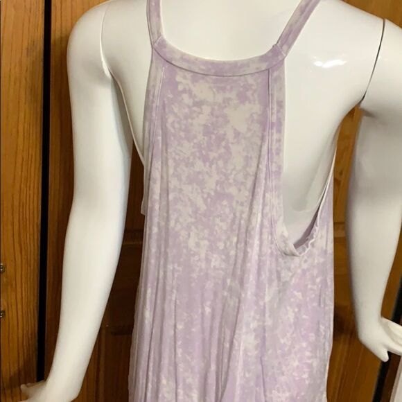 AEO cutout tank - Picture 5 of 5